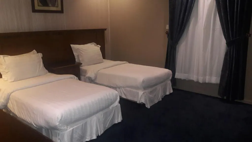 Al Saher For Hotel Apartment Jeddah 4*,