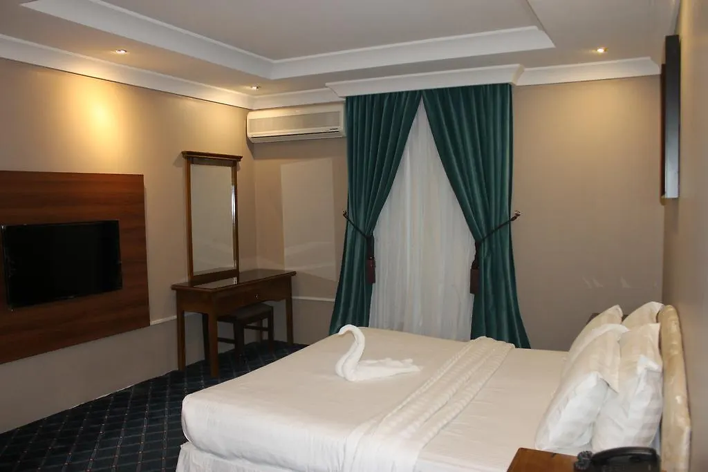 Al Saher For Hotel Apartment Jeddah 4*,